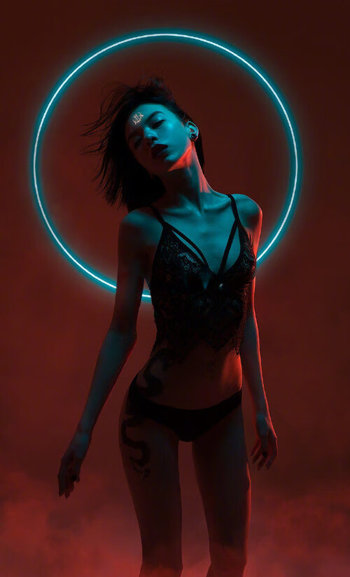 斯滕伯根100米自由泳冲刺表现抢眼